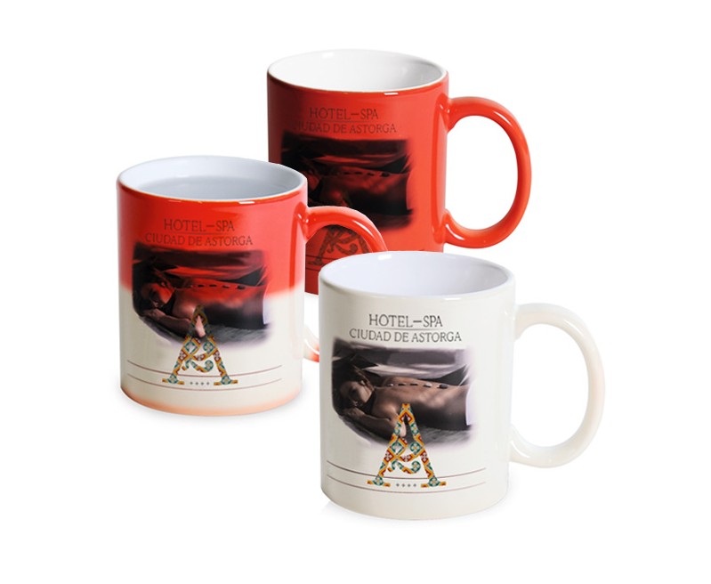 TAZA MÁGICA ROJA